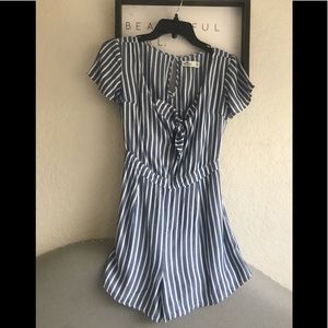 Cute white and blue striped romper w/ tie in front